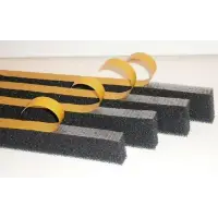 Уплотнитель универсальный самоклеющийся 20x40 L=2м
